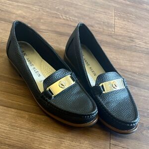 Anne Klein Black Leather Loafers with Gold Accent 6.5 US Women’s